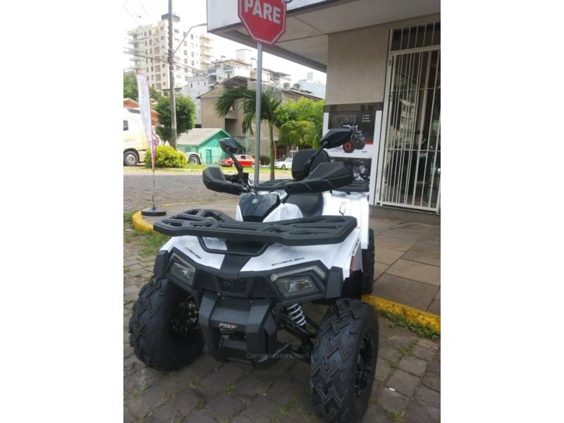 MXF - 200 - 2025/2025 - Branca - R$ 26.990,00