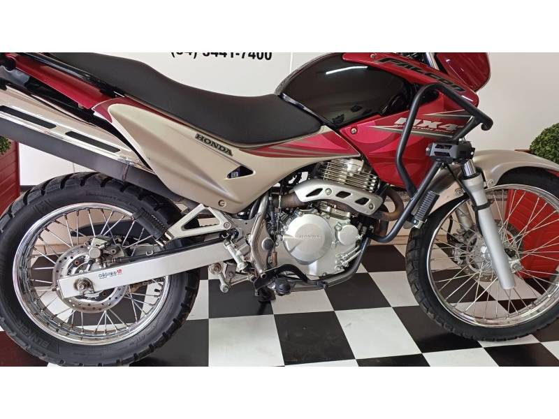HONDA - NX4 FALCON - 2008/2008 - Vermelha - R$ 17.990,00