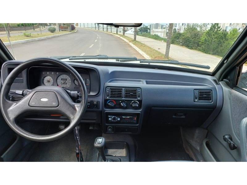 FORD - VERONA - 1992/1992 - Branca - R$ 8.990,00