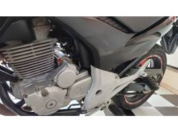 HONDA - CB 300R - 2014/2014 - Preta - R$ 14.200,00