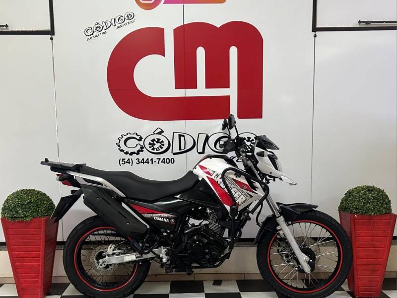 YAMAHA - XTZ 150 - 2019/2019 - Branca - R$ 14.490,00