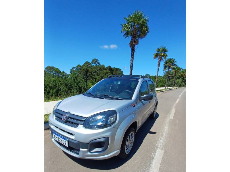 FIAT - UNO - 2021/2021 - Prata - R$ 49.990,00