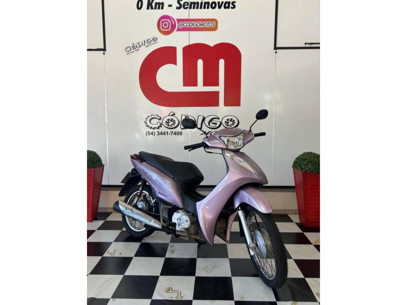 HONDA - BIZ 125 - 2011/2011 - Rosa - R$ 10.990,00