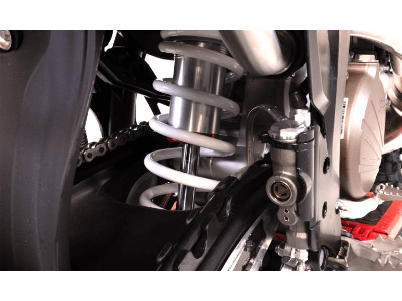 MXF - 300 TSX - 2025/2026 - Cinza - R$ 41.745,00