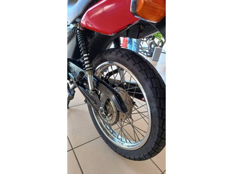 HONDA - CG 125 - 2012/2012 - Vermelha - R$ 8.700,00
