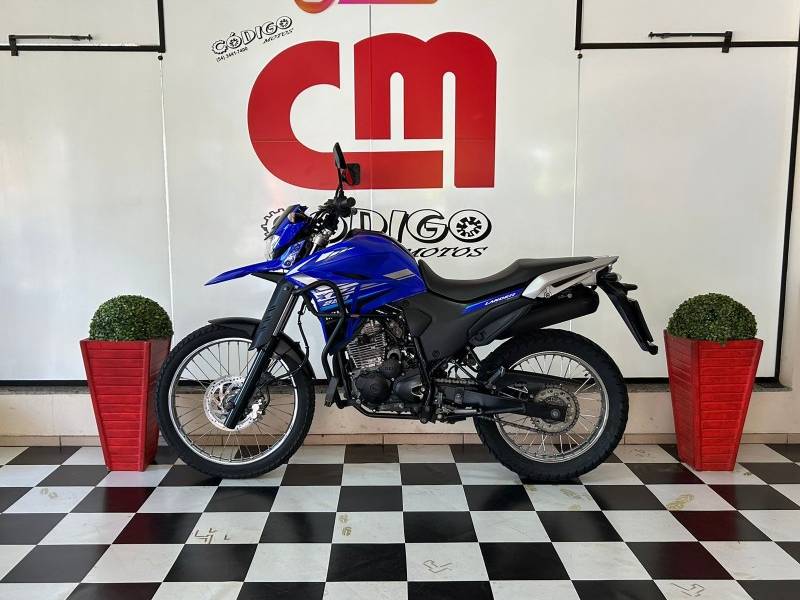 YAMAHA - XTZ 250 - 2022/2022 - Azul - R$ 23.990,00
