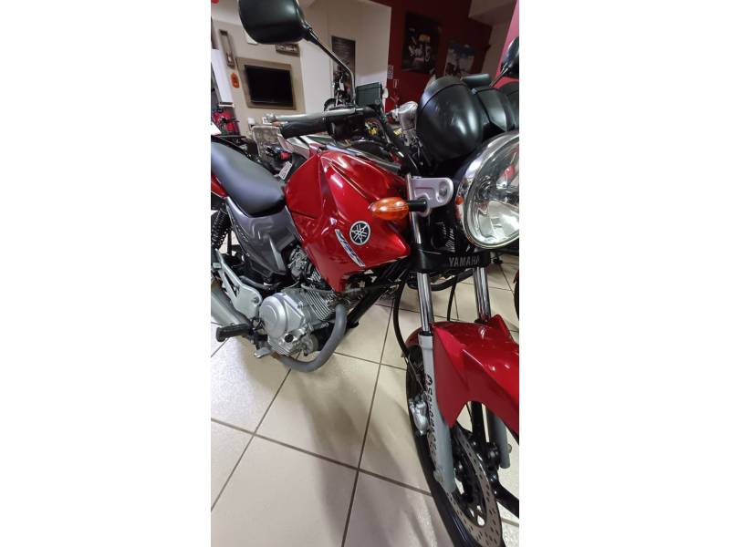 YAMAHA - YBR - 2010/2010 - Vermelha - R$ 8.490,00