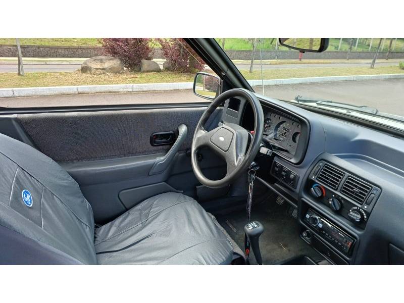 FORD - VERONA - 1992/1992 - Branca - R$ 8.990,00